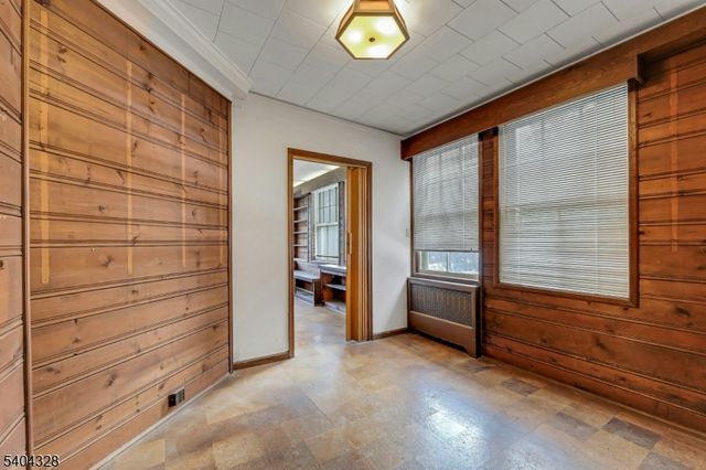 16 N Mountain Ave, Montclair Twp., NJ 07042