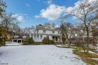 16 N Mountain Ave, Montclair Twp., NJ 07042