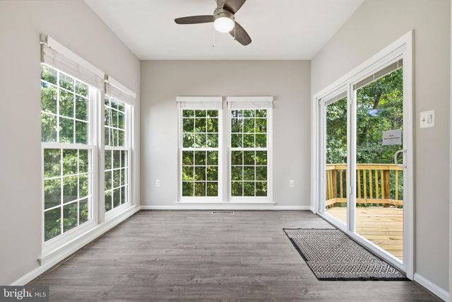 45598 GRAND CENTRAL SQ, Sterling, VA 20166