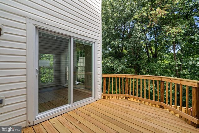 45598 GRAND CENTRAL SQ, Sterling, VA 20166