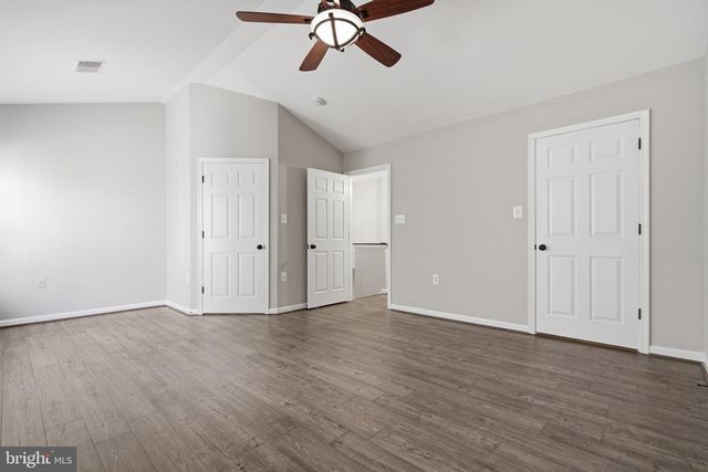45598 GRAND CENTRAL SQ, Sterling, VA 20166