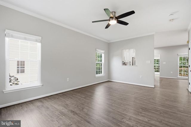 45598 GRAND CENTRAL SQ, Sterling, VA 20166