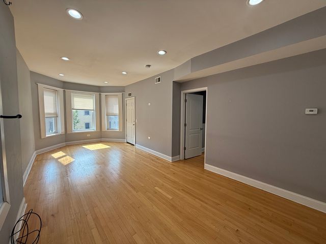 2449 N Ridgeway Avenue 2, Chicago, IL 60647