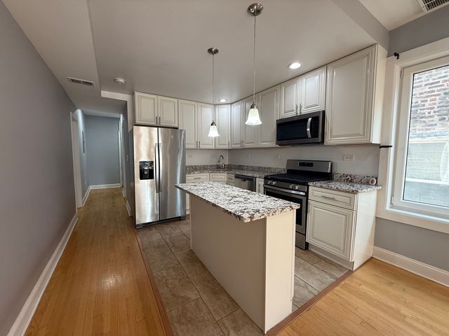 2449 N Ridgeway Avenue 2, Chicago, IL 60647