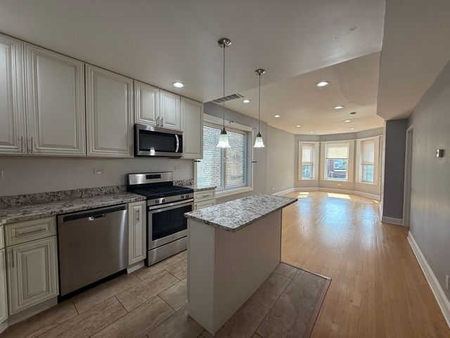 2449 N Ridgeway Avenue 2, Chicago, IL 60647