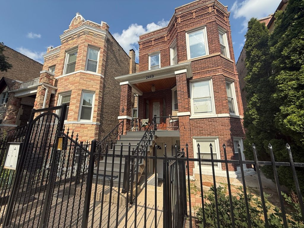 2449 N Ridgeway Avenue 2, Chicago, IL 60647