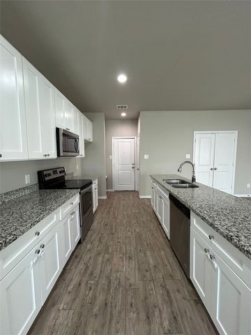 8225 Richard Street, White Settlement, TX 76108