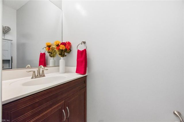 111 Ellery ST, Yorktown, VA 23692