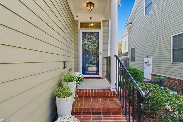 111 Ellery ST, Yorktown, VA 23692