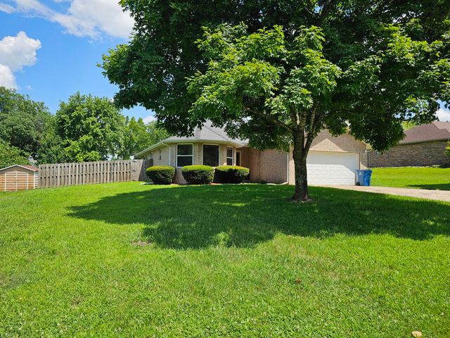 406 Kadee Drive, Crane, MO 65633