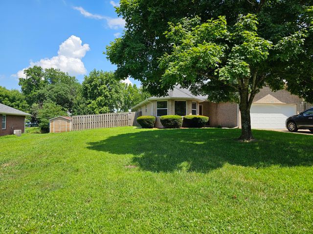 406 Kadee Drive, Crane, MO 65633