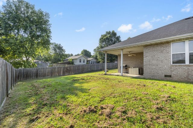 406 Kadee Drive, Crane, MO 65633