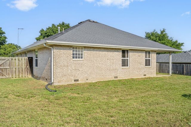 406 Kadee Drive, Crane, MO 65633