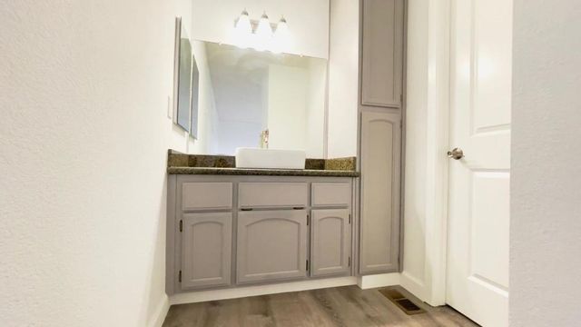 25164 Copa Del Oro Drive Drive 104, Hayward, CA 94545