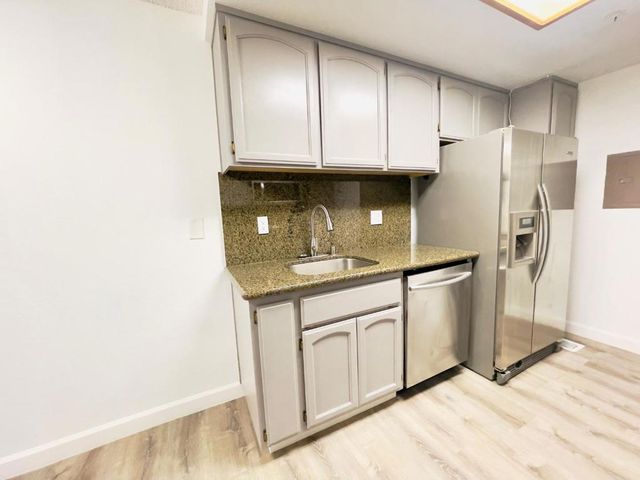 25164 Copa Del Oro Drive Drive 104, Hayward, CA 94545