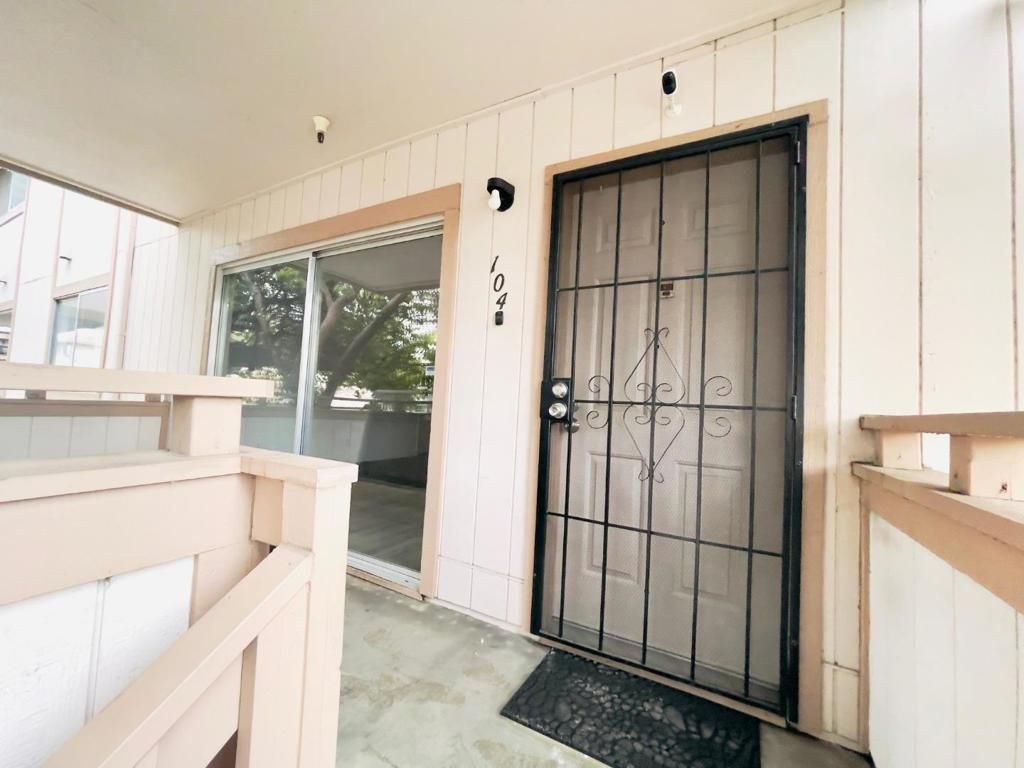 25164 Copa Del Oro Drive Drive 104, Hayward, CA 94545