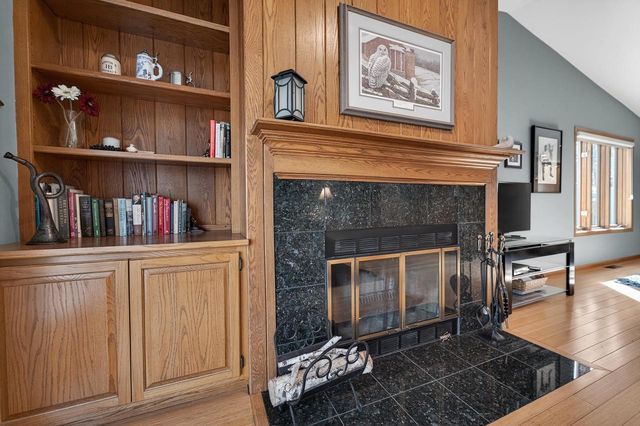 5316 Lighthouse Bay Drive, Madison, WI 53704