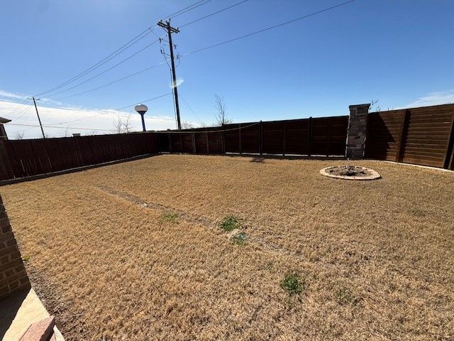 3837 Silver City Avenue, Aubrey, TX 76227