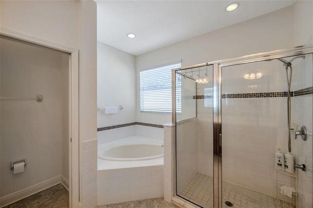 2218 VALTERRA VISTA WAY, Valrico, FL 33594