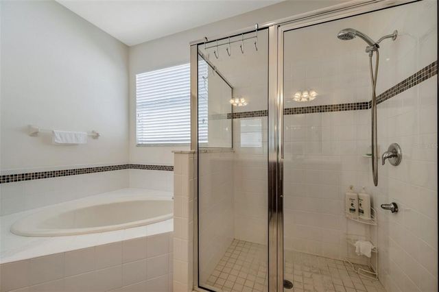 2218 VALTERRA VISTA WAY, Valrico, FL 33594