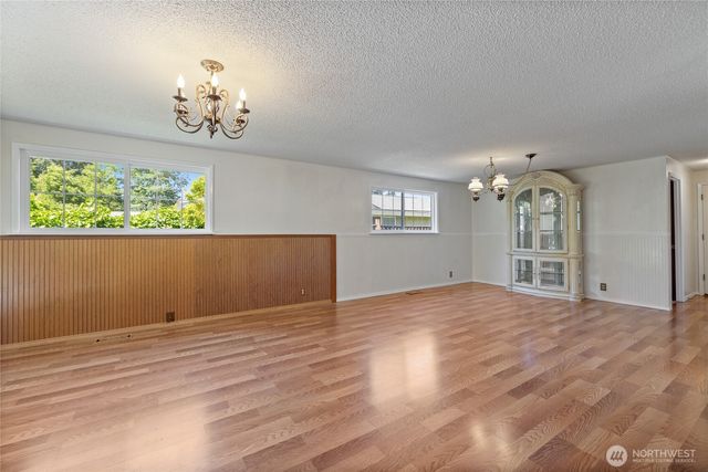 7310 99th Street E, Puyallup, WA 98373