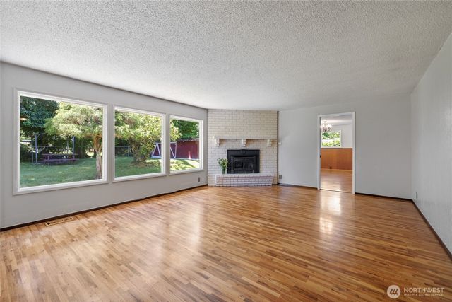 7310 99th Street E, Puyallup, WA 98373