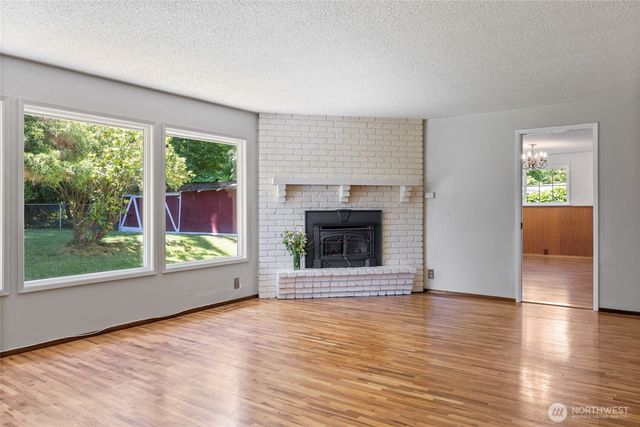 7310 99th Street E, Puyallup, WA 98373