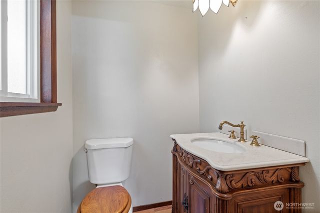 7310 99th Street E, Puyallup, WA 98373