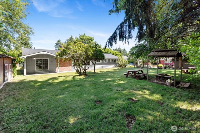 7310 99th Street E, Puyallup, WA 98373