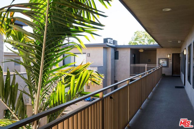 931 N ALFRED Street 204, Los Angeles, CA 90069