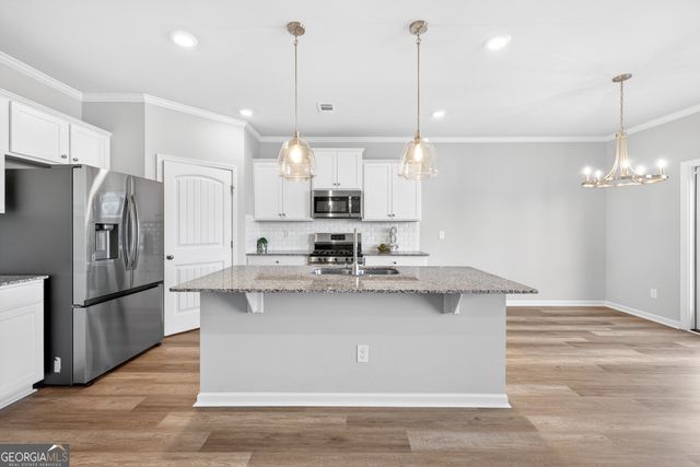 6732 Scarlet Oak Way, Flowery Branch, GA 30542