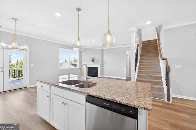 6732 Scarlet Oak Way, Flowery Branch, GA 30542