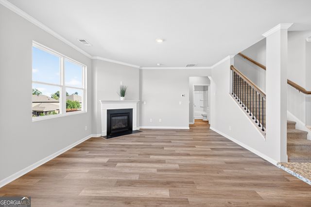 6732 Scarlet Oak Way, Flowery Branch, GA 30542