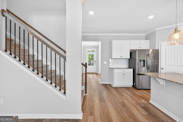 6732 Scarlet Oak Way, Flowery Branch, GA 30542