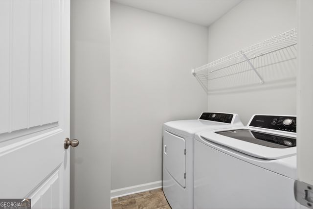 6732 Scarlet Oak Way, Flowery Branch, GA 30542