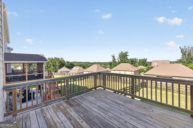 6732 Scarlet Oak Way, Flowery Branch, GA 30542