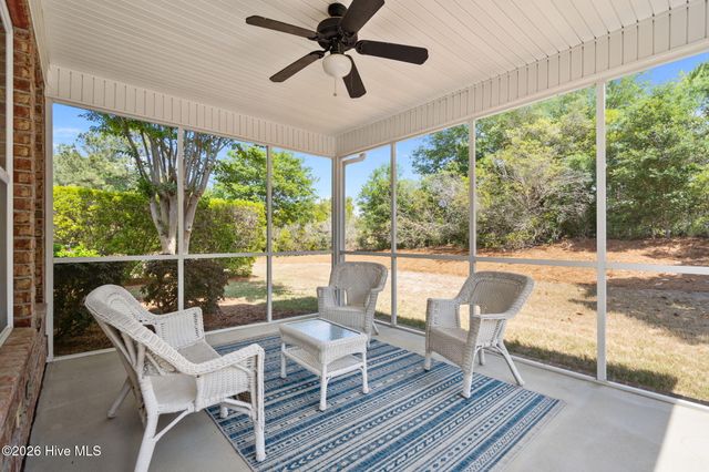 8256 Ibis Point NE, Leland, NC 28451