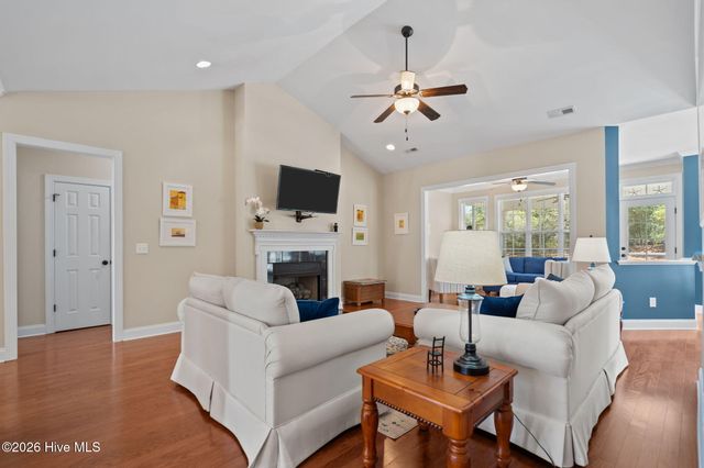 8256 Ibis Point NE, Leland, NC 28451