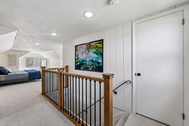 5440 Shoreview Avenue, Minneapolis, MN 55417