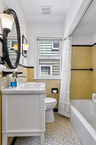 5440 Shoreview Avenue, Minneapolis, MN 55417