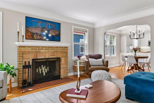 5440 Shoreview Avenue, Minneapolis, MN 55417