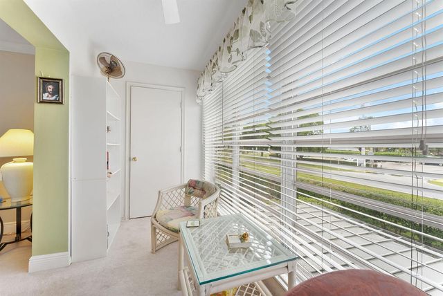 2401 Del-aire Boulevard E 201, Delray Beach, FL 33445
