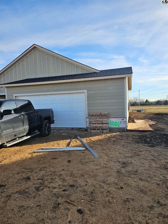 1001 Spring Creek Rd.