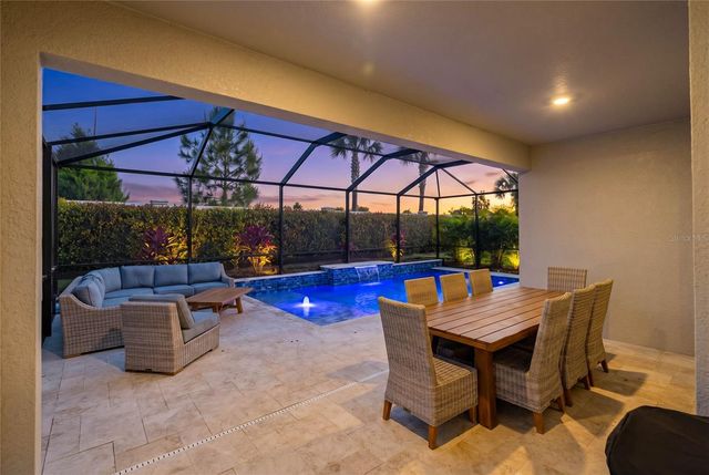 17526 SAVORY MIST CIRCLE, Bradenton, FL 34211