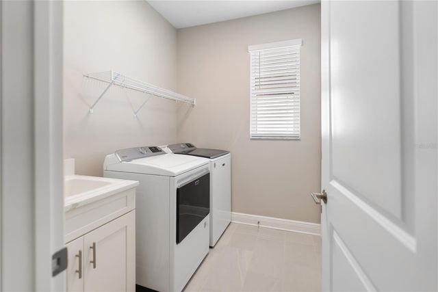 17526 SAVORY MIST CIRCLE, Bradenton, FL 34211