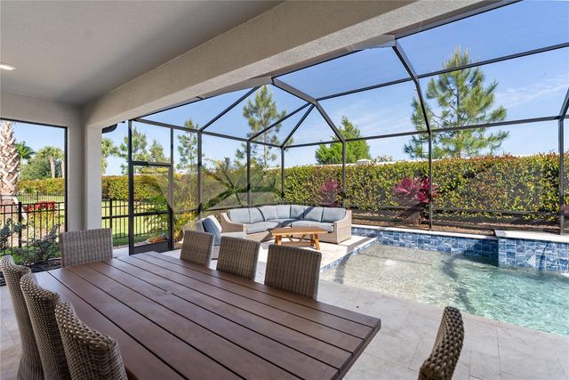 17526 SAVORY MIST CIRCLE, Bradenton, FL 34211