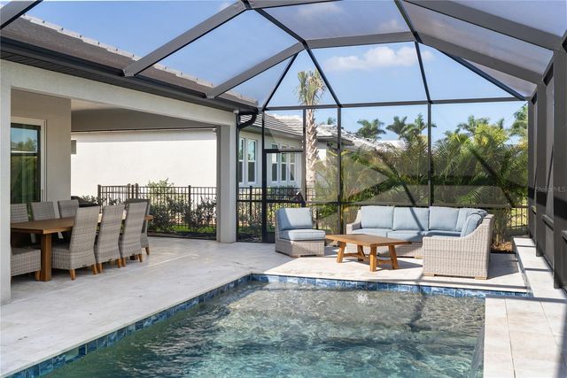 17526 SAVORY MIST CIRCLE, Bradenton, FL 34211
