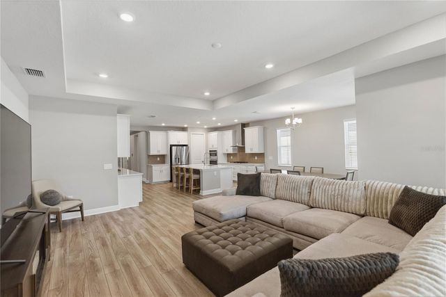 17526 SAVORY MIST CIRCLE, Bradenton, FL 34211