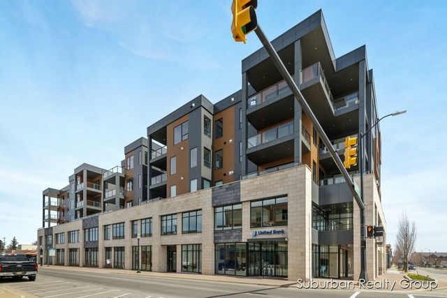 159 S River Avenue 401, Holland, MI 49423