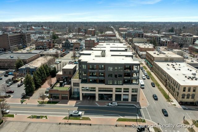 159 S River Avenue 401, Holland, MI 49423